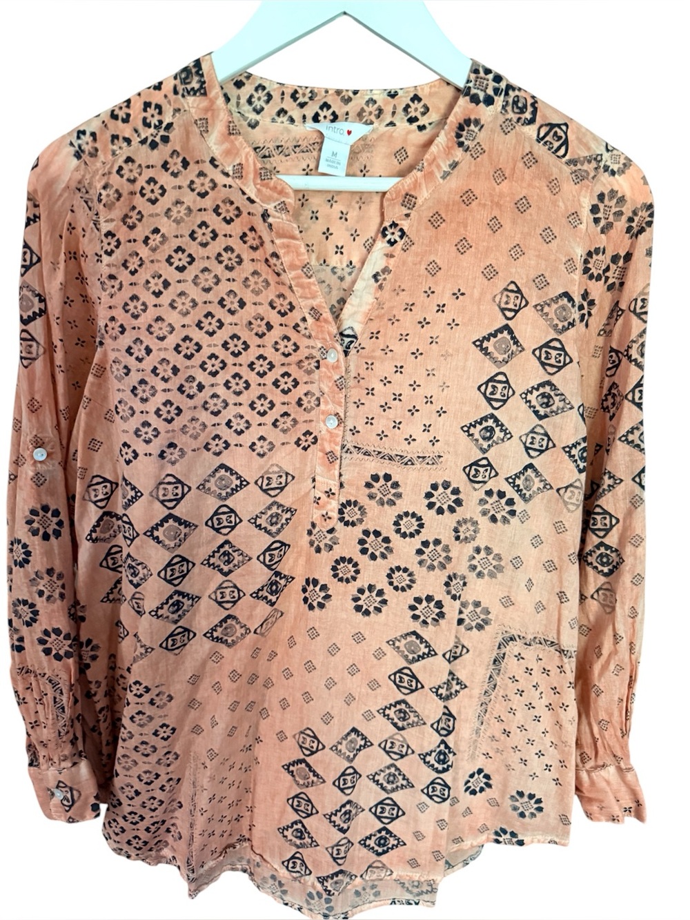 intro. Peach and Black Printed Henley top Sz. M